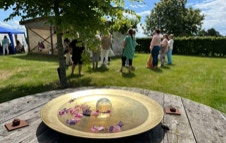 Utställning på Holi-Day-Festivalen 2024